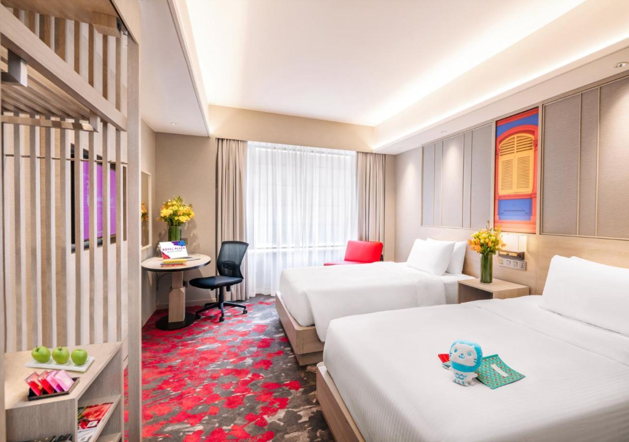 Royal Plaza On Scotts Hotel Szingapúr Kültér fotó Deluxe Room