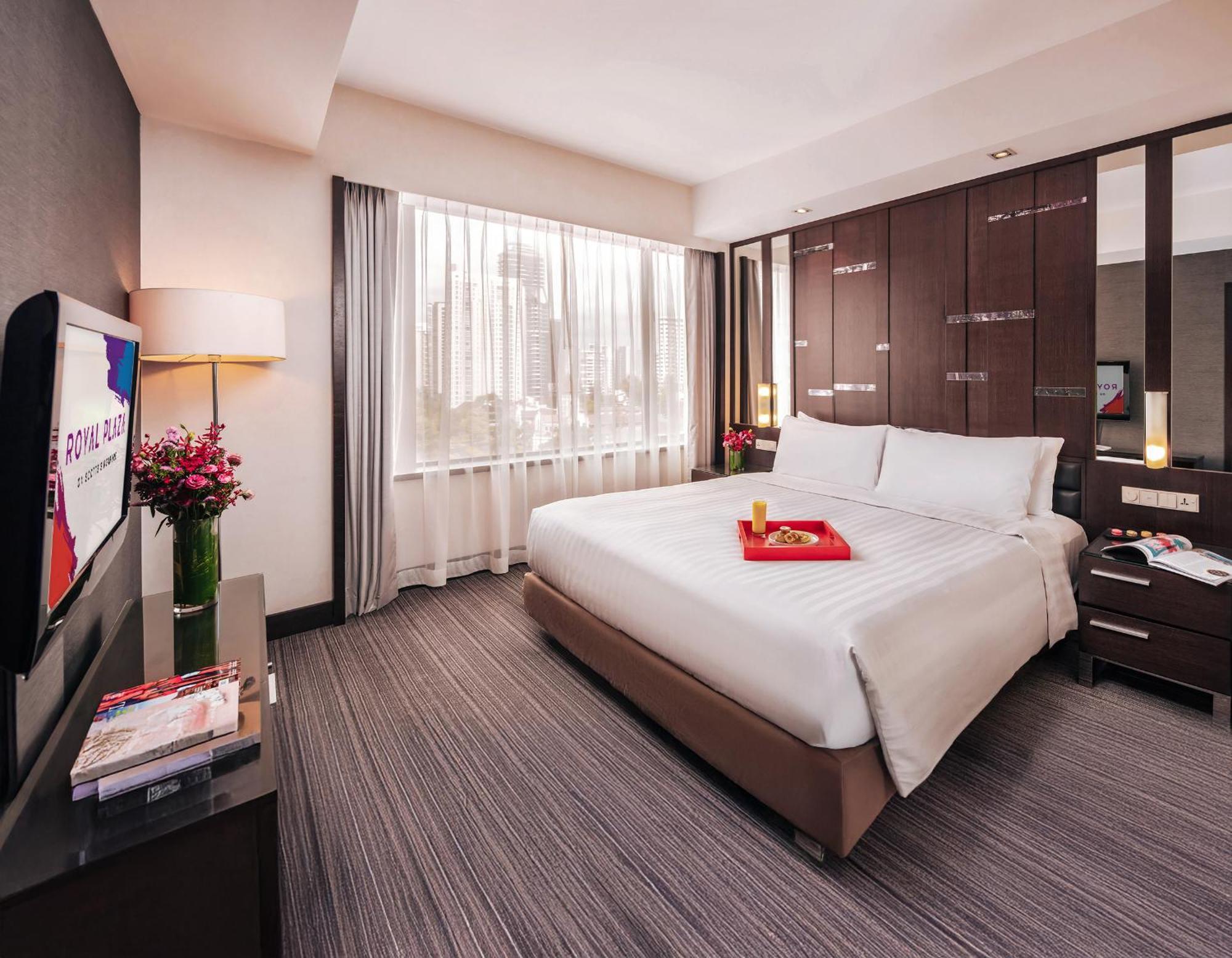 Royal Plaza On Scotts Hotel Szingapúr Kültér fotó Deluxe Room