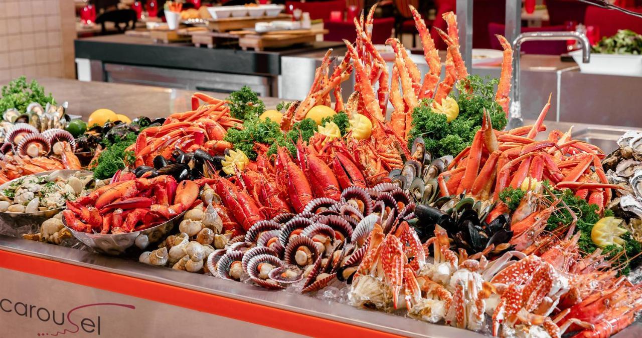 Royal Plaza On Scotts Hotel Szingapúr Kültér fotó Seafood